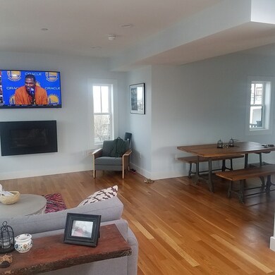 230 Bowen St unit 3, Boston, MA 02127 - photo 4