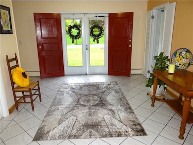 Beautiful Large Entry Foyer