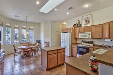 Island Kitchen and Breakfast Room
