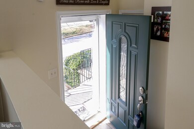 11639 Cosca Park Dr, Clinton, MD 20735 - photo 3