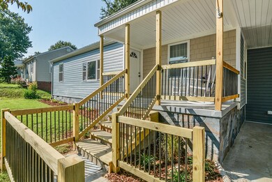 1557 Greenfield front entry