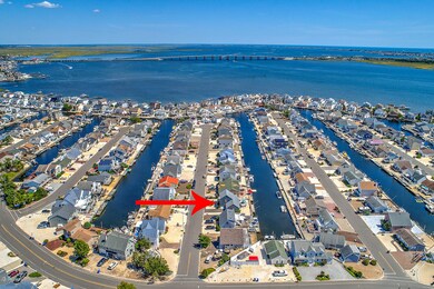 11 Diane Rd, Manahawkin, NJ 08050 - photo 2