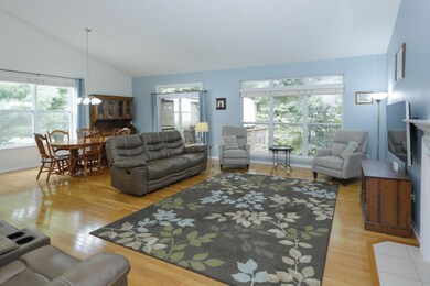 6194 Tanager Ct-104