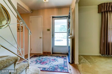 7319 Longbranch Dr, New Carrollton, MD 20784 - photo 3