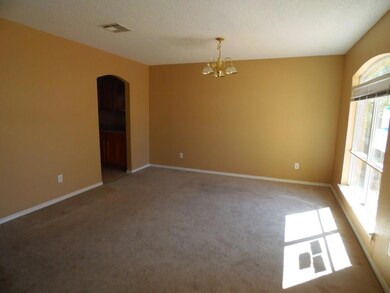 300 Warren Belin Dr, El Paso, TX 79928 - photo 2