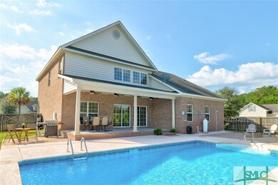 Pool is like new! Salt water system