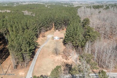 204 Graham Rd 2
