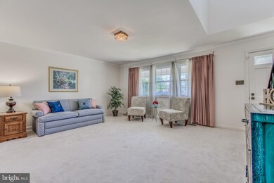 8400 Hallmark Cir, Parkville, MD 21234 - photo 2