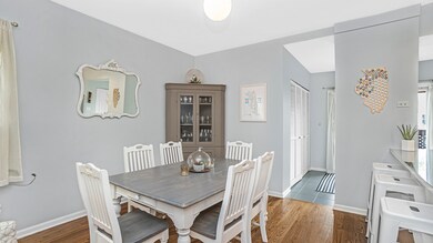 4915 N Hoyne Ave unit 2N, Chicago, IL 60625 - photo 5