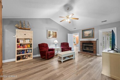 103 Tory Cir, Jacksonville, NC 28546 - photo 6