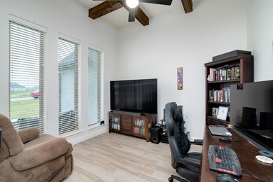 200 Harvard Ln, Springtown, TX 76082 - photo 7