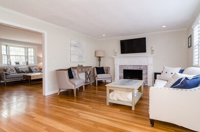 16 Laurel Dr, Medfield, MA 02052 - photo 4