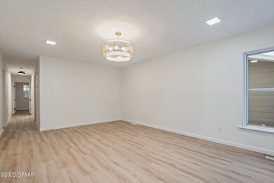 1120 4th Ave NW, East Grand Forks, MN 56721 - photo 4