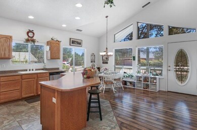 Kitchen (1)