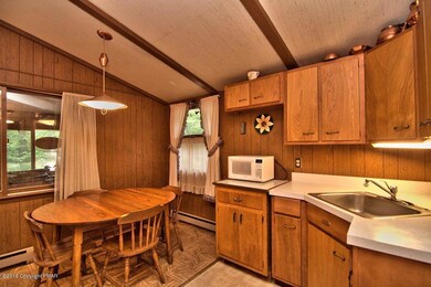 5534 Fox Run, Pocono Pines, PA 18350 - photo 4