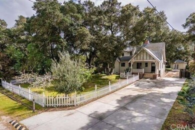 The Lewis Chamberlin home sits on more than a thir
