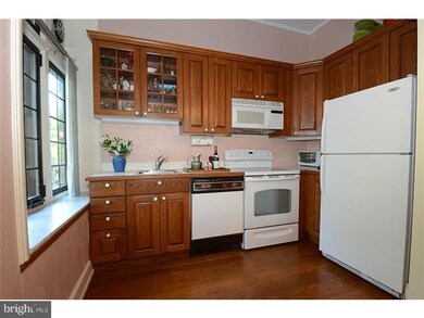 514 E Lancaster Ave unit 1A, Wynnewood, PA 19096 - photo 6