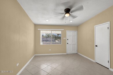 813 La Paz Dr, El Paso, TX 79915 - photo 6