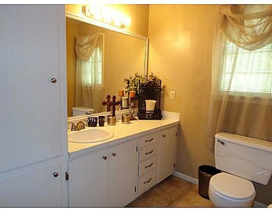 135 Hilltop Cir, Pineville, LA 71360 - photo 7