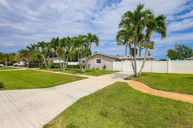 1618 Maypop Rd, West Palm Beach, FL 33415 - photo 4