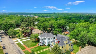 1215 W Gandy St, Denison, TX 75020 - photo 4