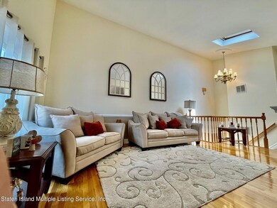 223 Bishop St, Staten Island, NY 10306 - photo 5