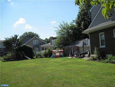 130 E Parkway Ave, Chester, PA 19013 - photo 4