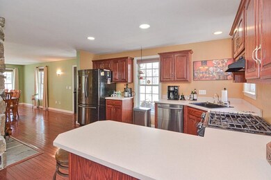 123 Greene St, Hopedale, MA 01747 - photo 7