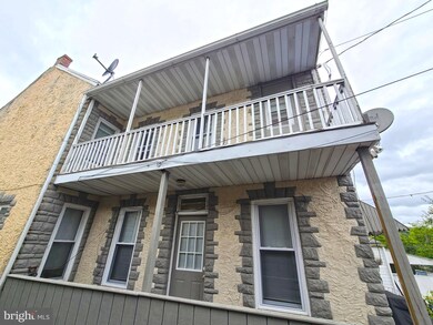 547 S 17 1 2 St, Reading, PA 19606 - photo 7