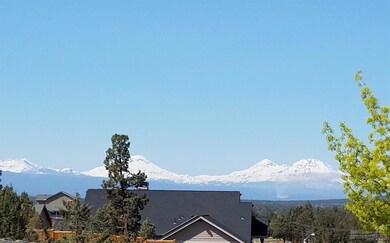 4125 SW Salmon Ave, Redmond, OR 97756 - photo 2