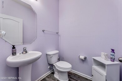 9082 Emma Jean Ct, Jacksonville, FL 32211 - photo 5