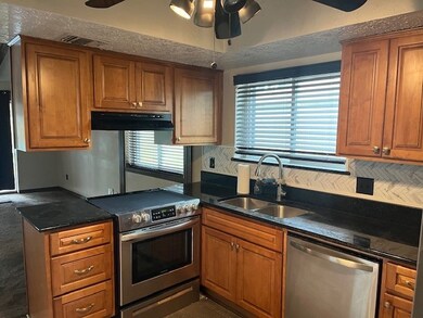 17110 Townes Rd, Friendswood, TX 77546 - photo 5