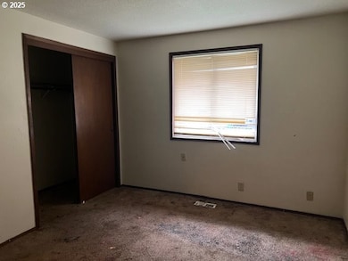 1082 SW 179th Ave, Beaverton, OR 97003 - photo 6