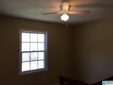 1625 Bobolink Ln NE, Center Point, AL 35215 - photo 5