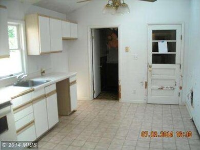 1007 Trimble Rd, Joppa, MD 21085 - photo 4