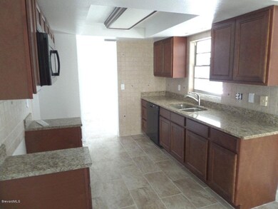 Great New Kitchen w/ Granite Counters