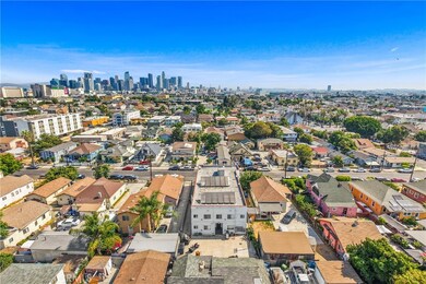 440 E 27th St, Los Angeles, CA 90011 - photo 4