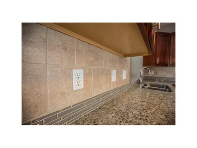 GLASS AND CERAMIC TILE BACK SPLASH