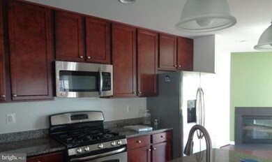 8459 Stansbury Lake Dr, Dundalk, MD 21222 - photo 2