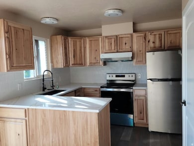 3879 Segal Cir, Salt Lake City, UT 84120 - photo 4