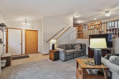 5789 Sandpiper Dr, Stevens Point, WI 54482 - photo 4