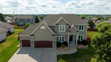 4432 SW Creekview Dr, Lees Summit, MO 64082 - photo 4