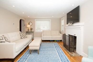 14 Blossom Ln, Weymouth, MA 02188 - photo 6