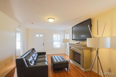 661 Cesar Chavez-04
