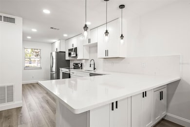 2101 Cordova Green, Seminole, FL 33777 - photo 7