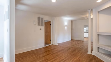 Home in Town, Thayer, MO8