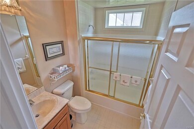 2774 Terrwood Dr E unit 43, Macungie, PA 18062 - photo 5