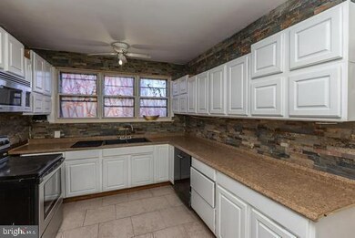 300 Childs Ave, Drexel Hill, PA 19026 - photo 4