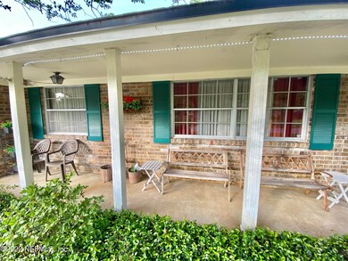 4703 Tara Woods Dr E, Jacksonville, FL 32210 - photo 2