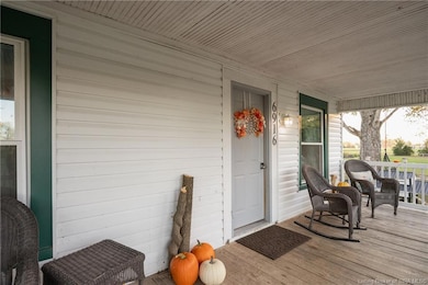 6916 N Pumpkin Center East Rd, Scottsburg, IN 47170 - photo 3